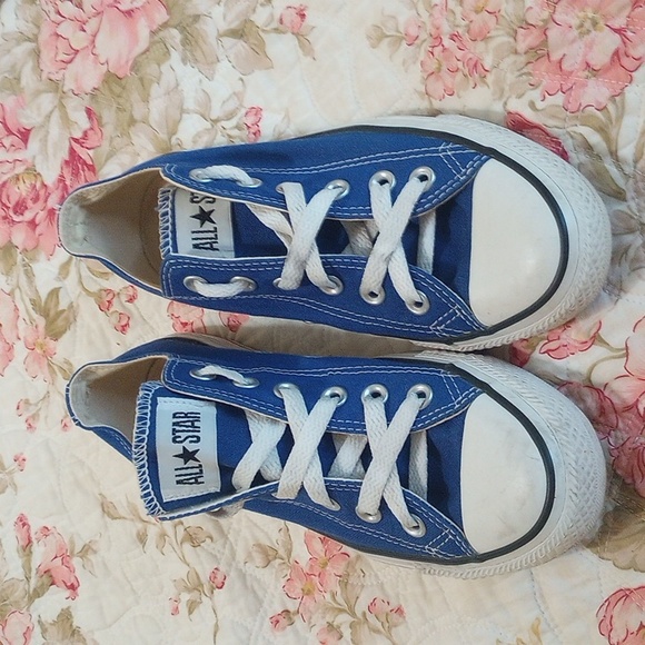 Converse Shoes - Converse All Stars sz 7